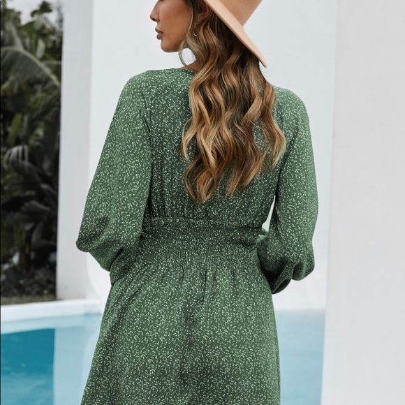 🌺green pattern dress - Picture 2 of 10